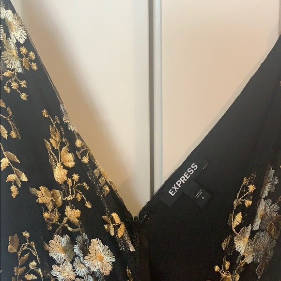 Express cocktail dress - Picture 2 of 2